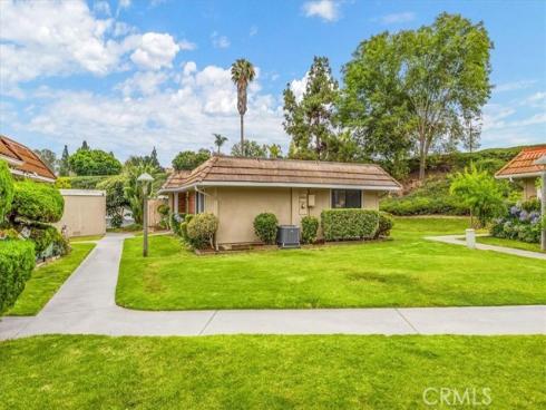 23475  Los Grandes   Street, Aliso Viejo, CA