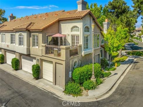 32  Fuchsia  , Aliso Viejo, CA