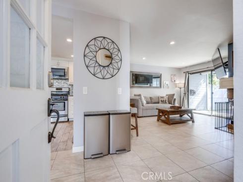 22  Hollyhock  248  Lane, Aliso Viejo, CA