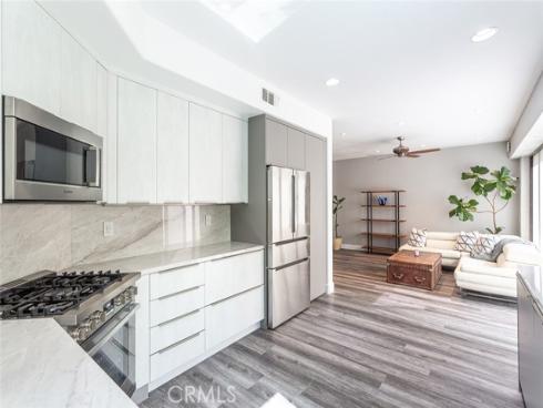 30  Blackbird   Lane, Aliso Viejo, CA