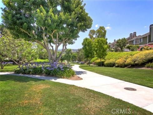 69  Meadowood  , Aliso Viejo, CA