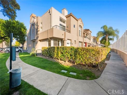 35  Tradewinds  , Aliso Viejo, CA