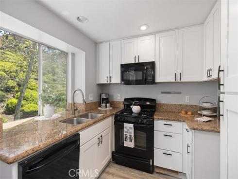 105 Whippoorwill Lane, Aliso Viejo, CA