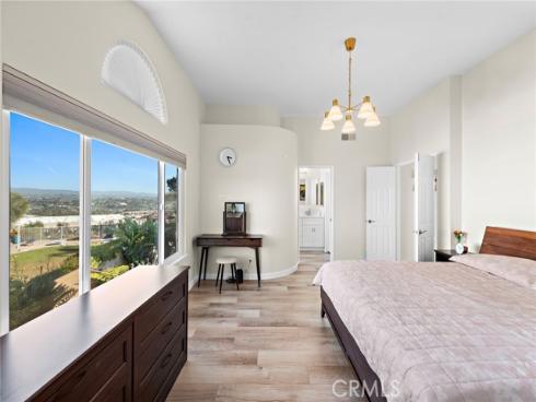 2 Windstar , Aliso Viejo, CA