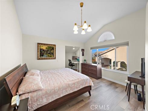 2 Windstar , Aliso Viejo, CA