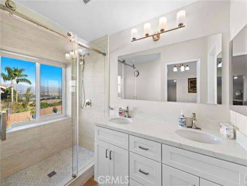 2 Windstar , Aliso Viejo, CA