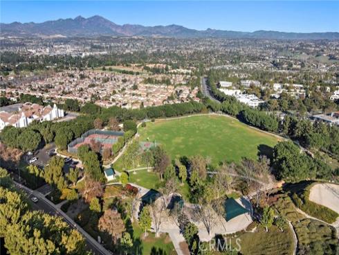 2 Windstar , Aliso Viejo, CA