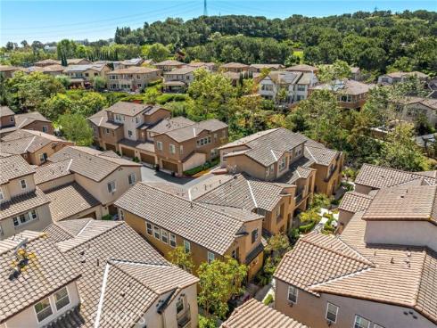 32 Playa F Circle, Aliso Viejo, CA
