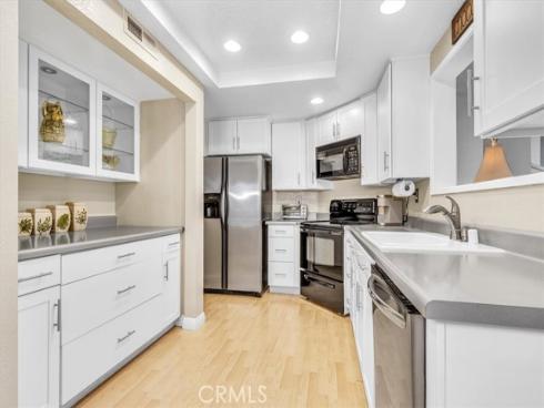 15 Stoneglen 68 , Aliso Viejo, CA