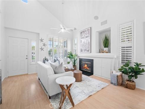 2 Chestnut Drive, Aliso Viejo, CA