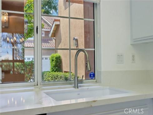 87  Matisse  CI42  Circle, Aliso Viejo, CA