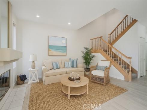 87  Matisse  CI42  Circle, Aliso Viejo, CA