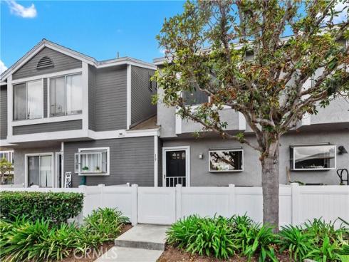19 Briarwood 66 Lane, Aliso Viejo, CA