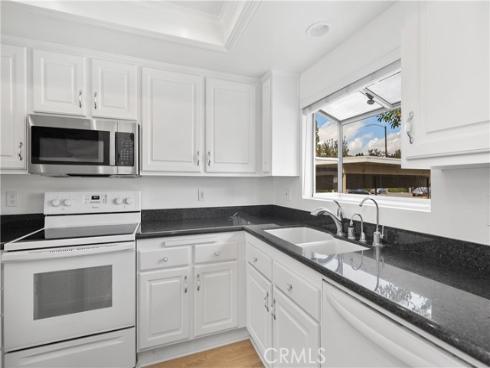 19 Briarwood 66 Lane, Aliso Viejo, CA