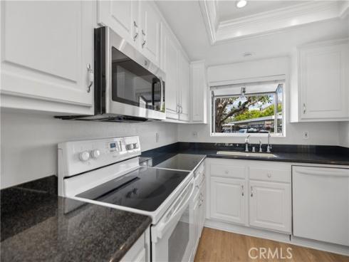 19 Briarwood 66 Lane, Aliso Viejo, CA