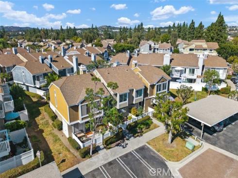 65  Briarwood  86  Lane, Aliso Viejo, CA