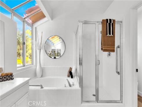 24  Sandbridge  , Aliso Viejo, CA