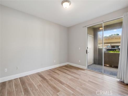 22681  Oakgrove  215 , Aliso Viejo, CA