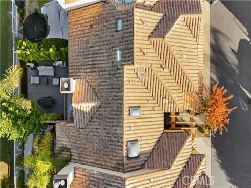 61  Via Abruzzi  , Aliso Viejo, CA