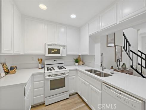 15  Windchime  , Aliso Viejo, CA