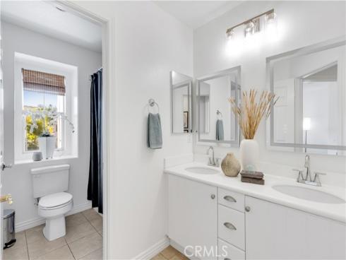 8  Style Drive  , Aliso Viejo, CA