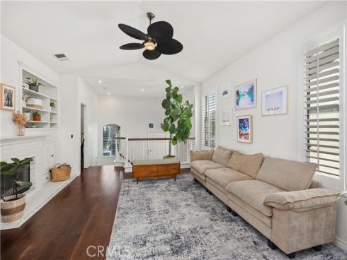 12  Berkshire  , Aliso Viejo, CA