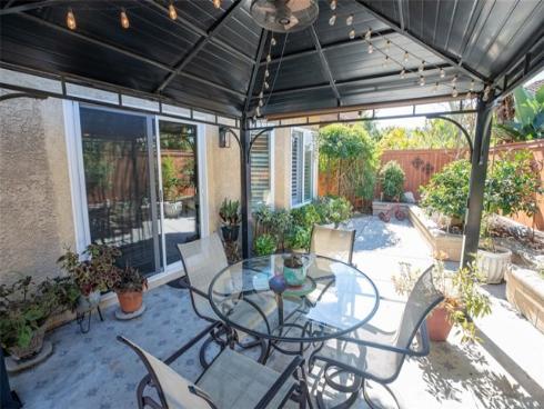 27  Royal Tern  , Aliso Viejo, CA