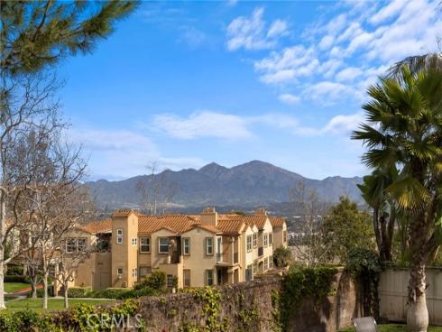 23  Blue Jay  , Aliso Viejo, CA