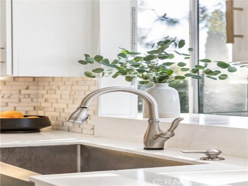 2  Barcelona  , Aliso Viejo, CA