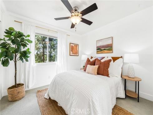 2  Barcelona  , Aliso Viejo, CA