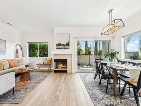 2  Barcelona  , Aliso Viejo, CA