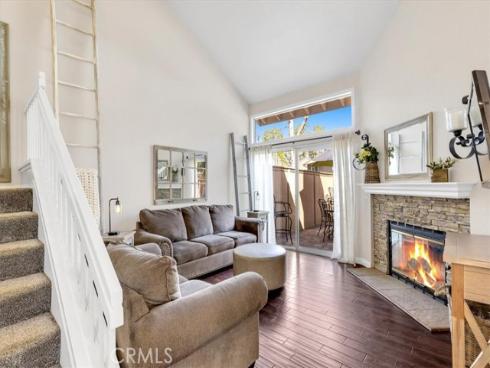 32  Silveroak  , Aliso Viejo, CA