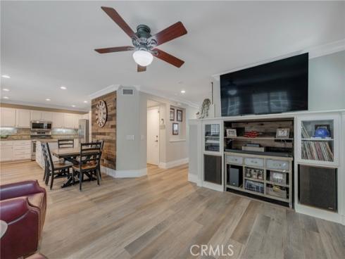 25  Maple  , Aliso Viejo, CA
