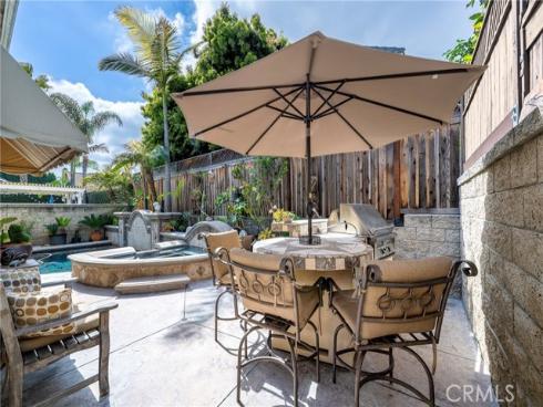 25  Maple  , Aliso Viejo, CA