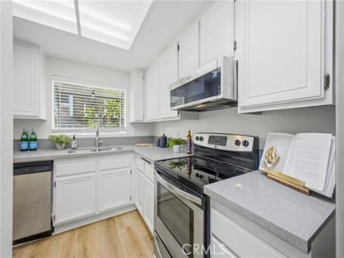 31  Dogwood  , Aliso Viejo, CA