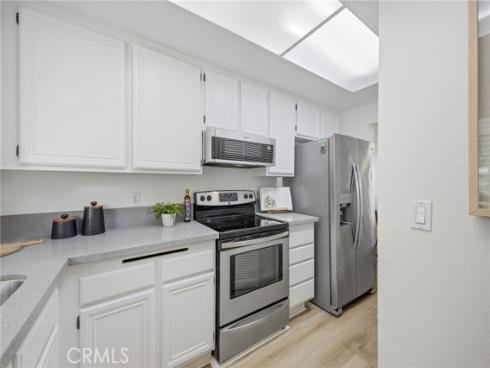 31  Dogwood  , Aliso Viejo, CA