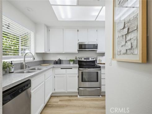 31  Dogwood  , Aliso Viejo, CA