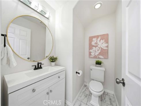 25  Windgate  , Aliso Viejo, CA