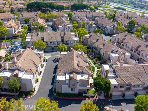 25  Windgate  , Aliso Viejo, CA