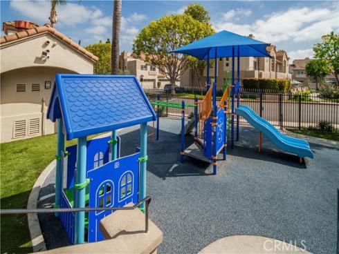 25  Windgate  , Aliso Viejo, CA