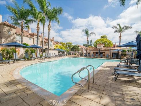 25  Windgate  , Aliso Viejo, CA