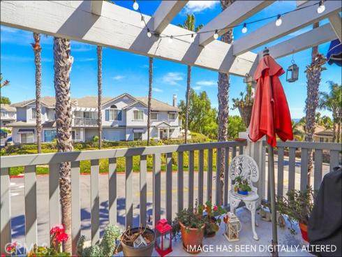 84  Carlsbad  , Aliso Viejo, CA