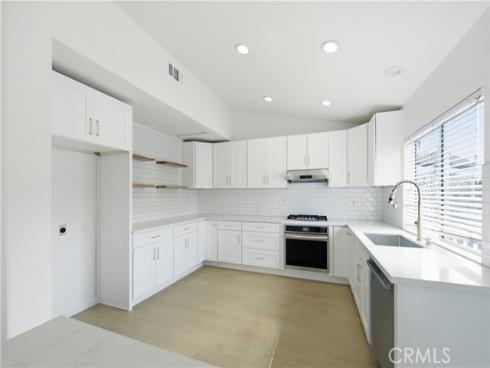 35  Deerborn  , Aliso Viejo, CA