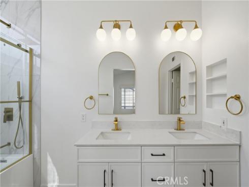 35  Deerborn  , Aliso Viejo, CA