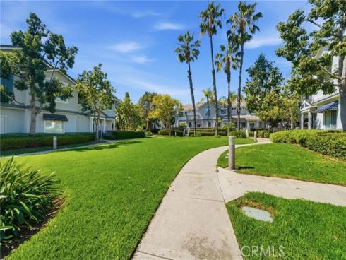 65  Carlsbad  , Aliso Viejo, CA