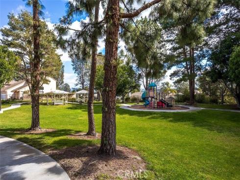 22  Rosewood  , Aliso Viejo, CA