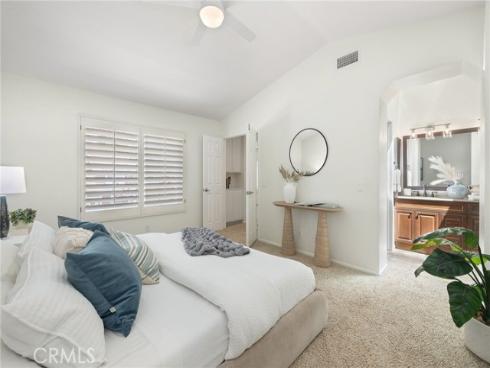22  Songbird  , Aliso Viejo, CA