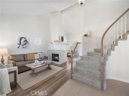 22  Songbird  , Aliso Viejo, CA