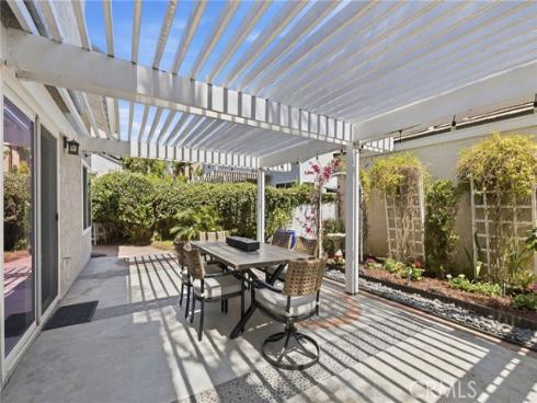 22  Songbird  , Aliso Viejo, CA