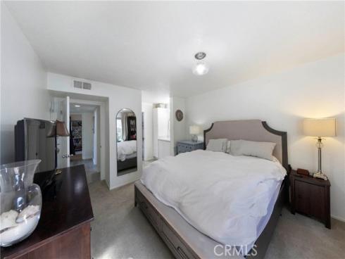 15  Clover  , Aliso Viejo, CA